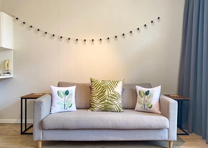 Beach Apt The Empire By Open Home